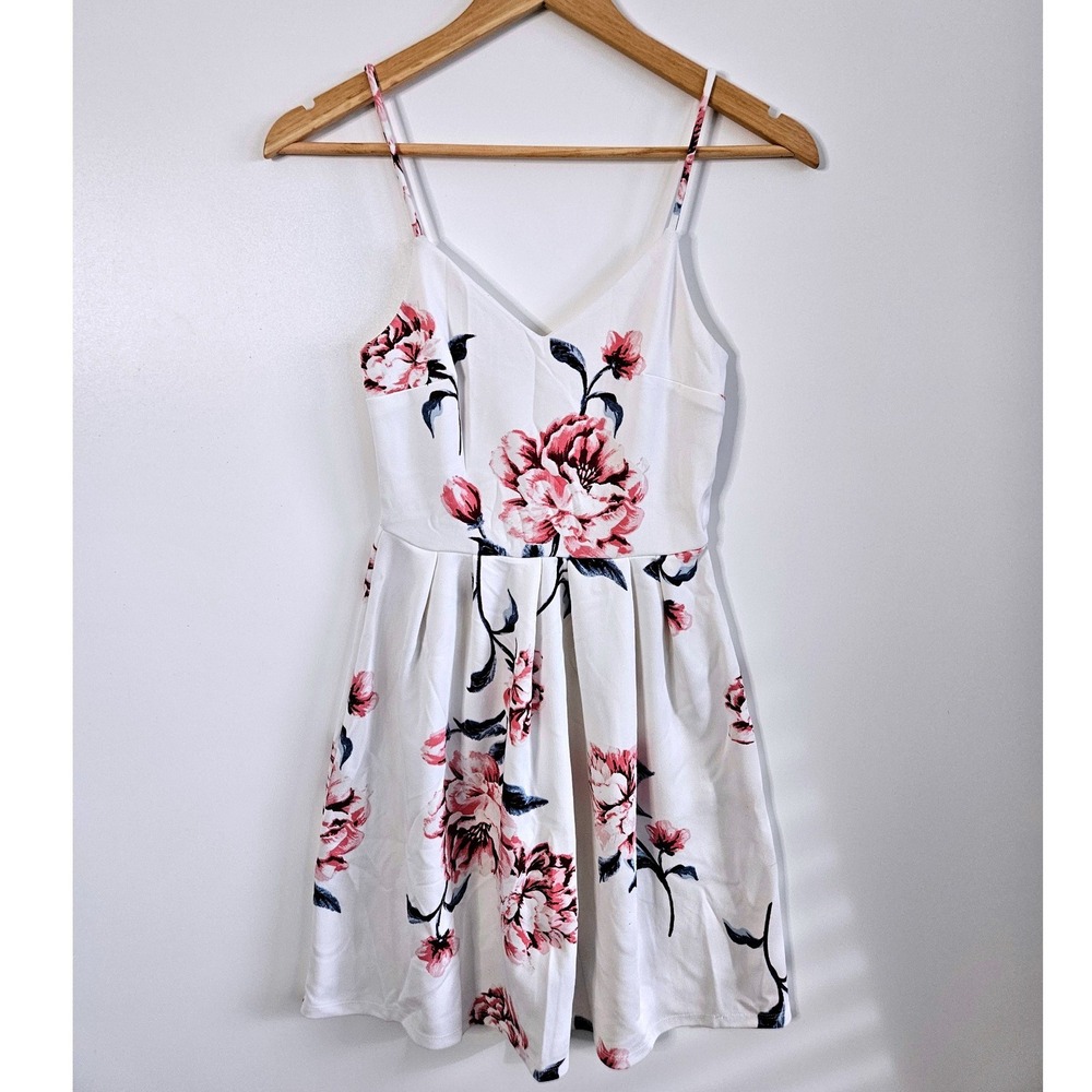 Monteau Los Angeles Floral Mini Dress White Pink Spaghetti Strap Sun Dress M